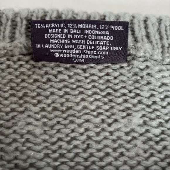 Wooden Ships chunky slouchy crew neck drop shoulder gray sweater with white star - Picture 11 of 16